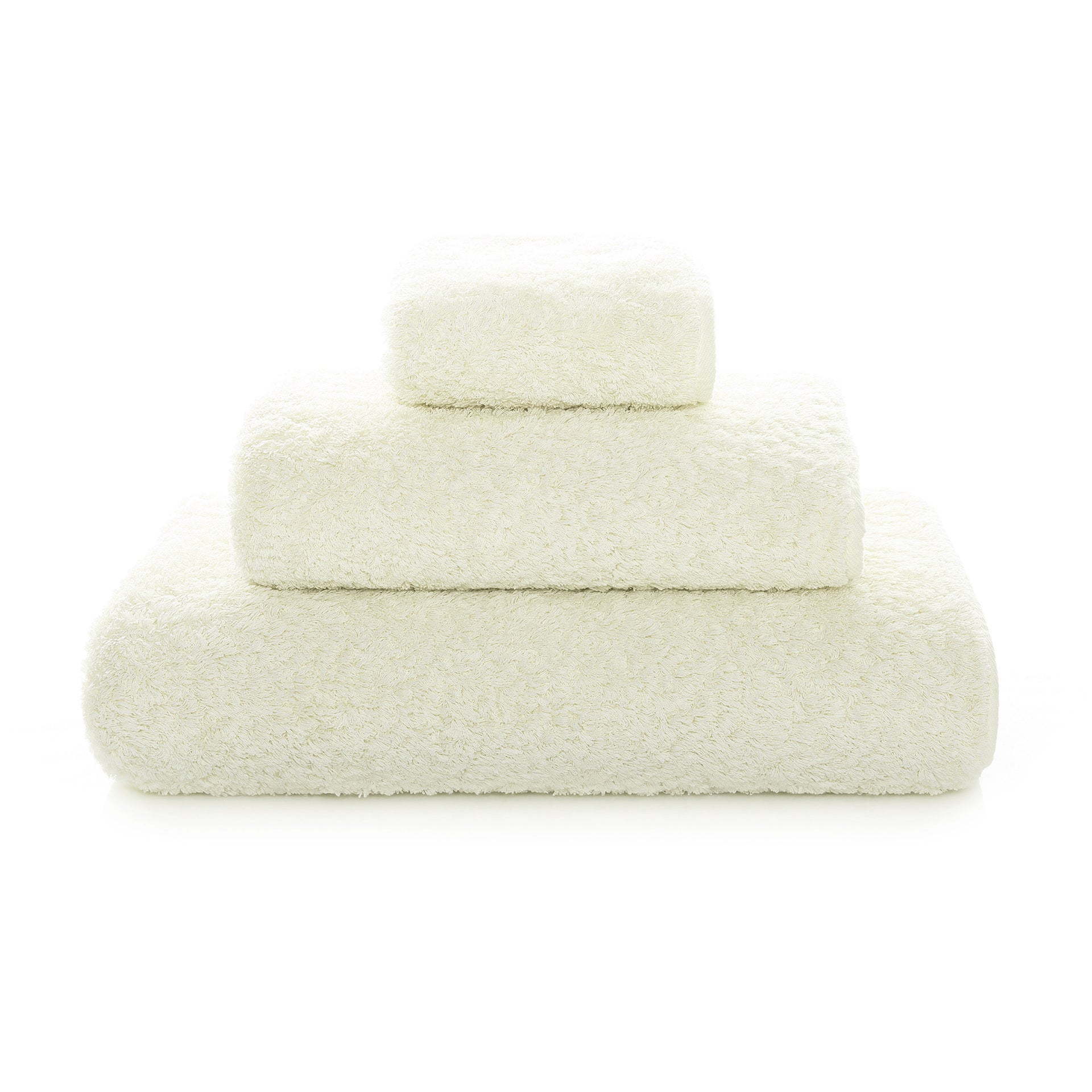 New Dove Egoist Luxury Towels -
Made in Portugal for Luxurious Beds and Linens.