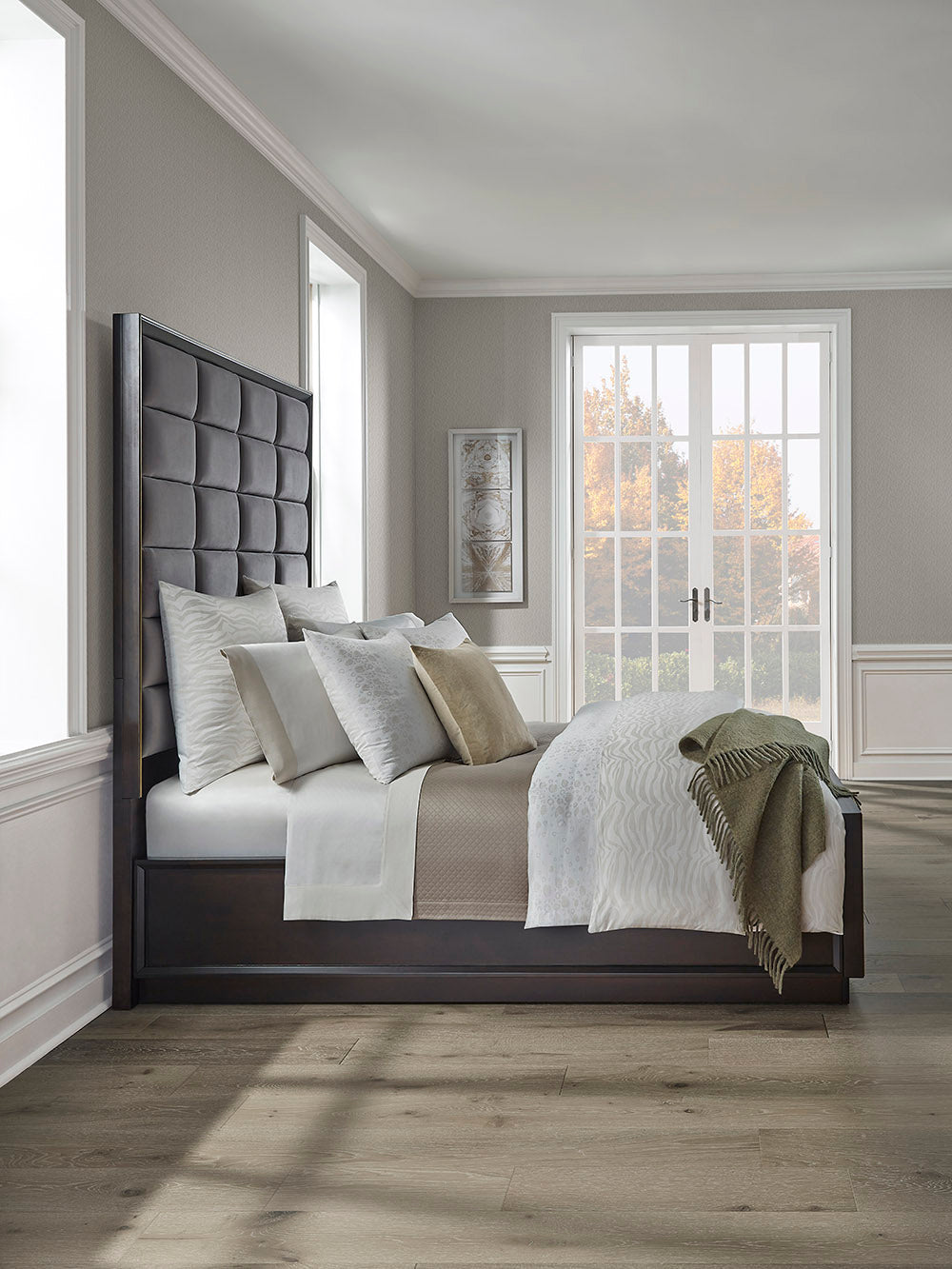 The Felino Luxury Bed by SFERRA and made in Italy
