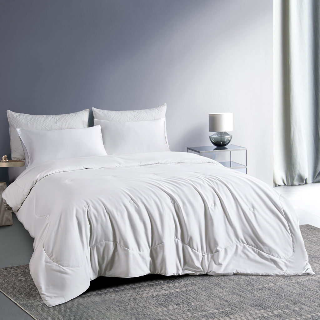 Mulberry winter Silk Duvet by Daniadown at Luxurious Beds and Linens
