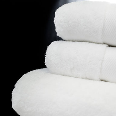 Classic Whit eLuxury Bath Towels - SFERRA® Bello made in Portugal