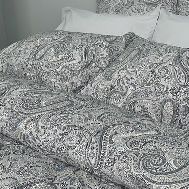 Emma Percale Collection by Cuddle Down coordinated with Percale Deluxe Mineral