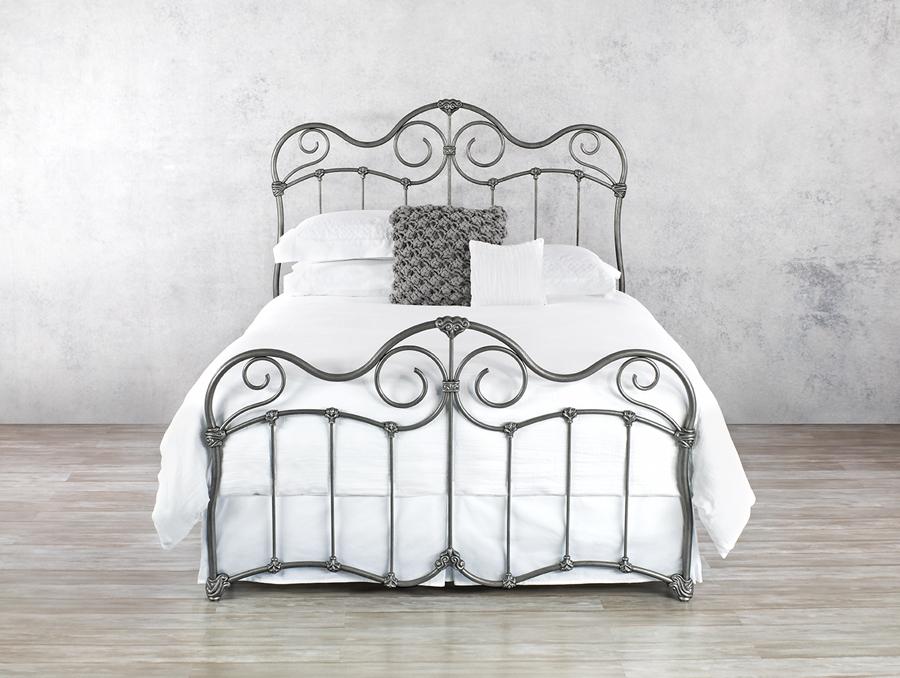 Beds - WESLEY ALLEN STONEHURST IRON BED