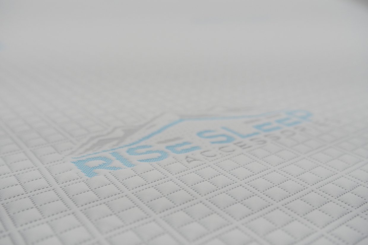 Rise Sleep IceSilk Mattress Protector