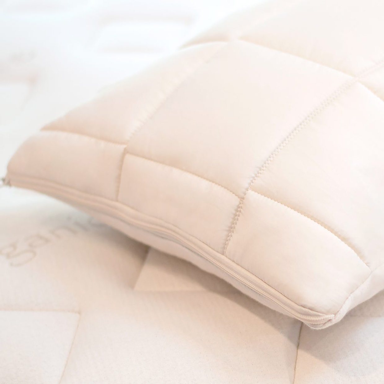 Organic Adjustable Latex 2 in 1 Pillow